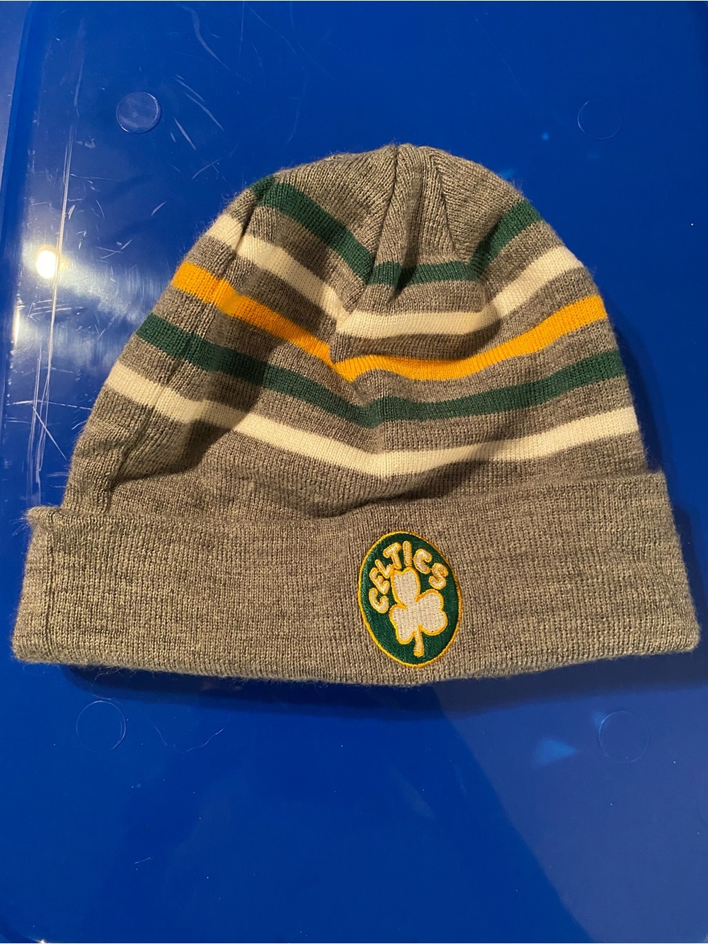 Mitchell & Ness Gray Knit Celtics Beanie